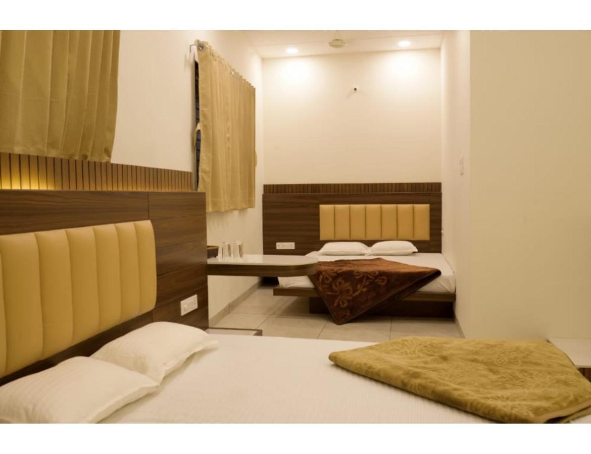 Hotel Govindam, Ujjain Exterior foto